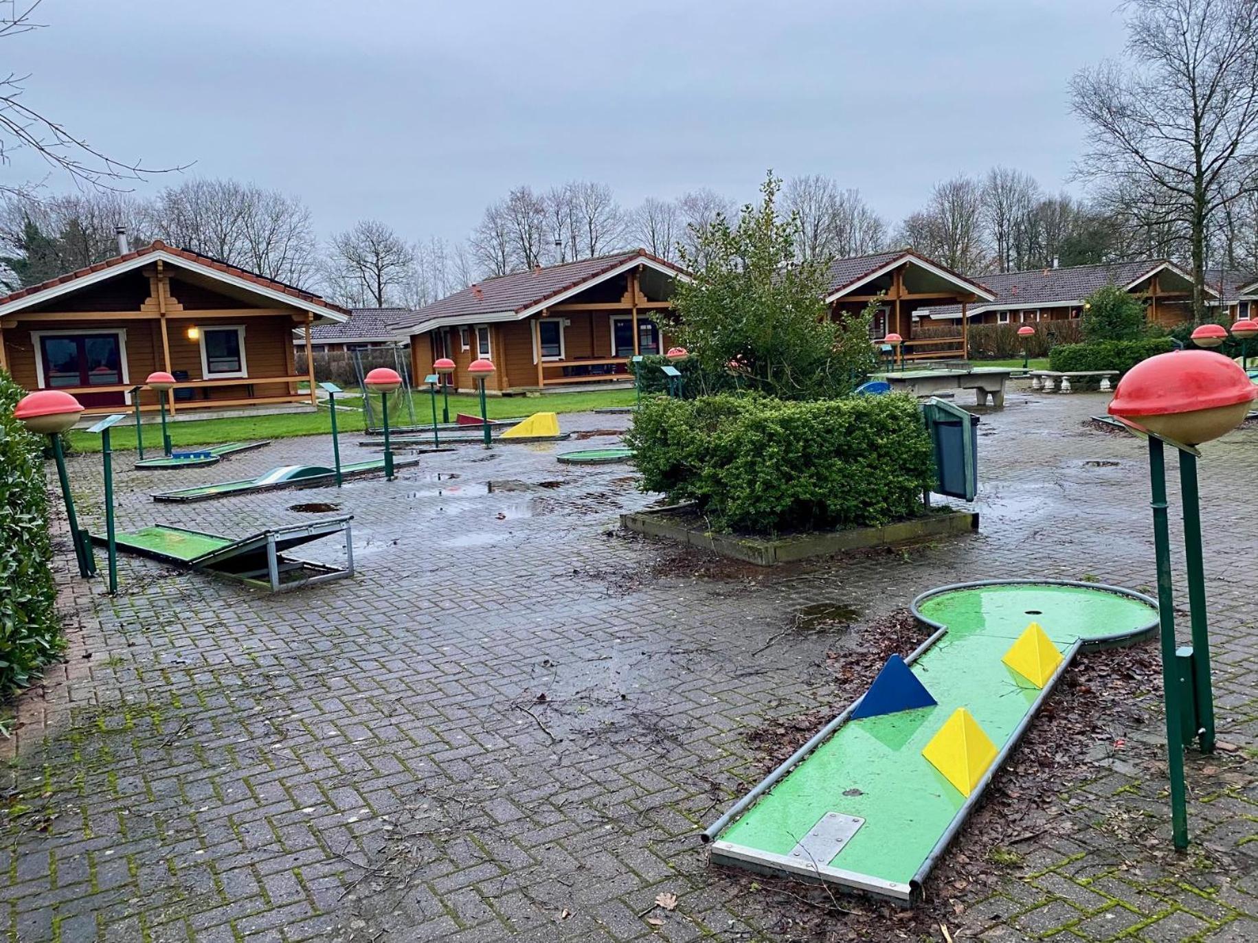 Bungalows In Het Holt Gramsbergen Exterior foto